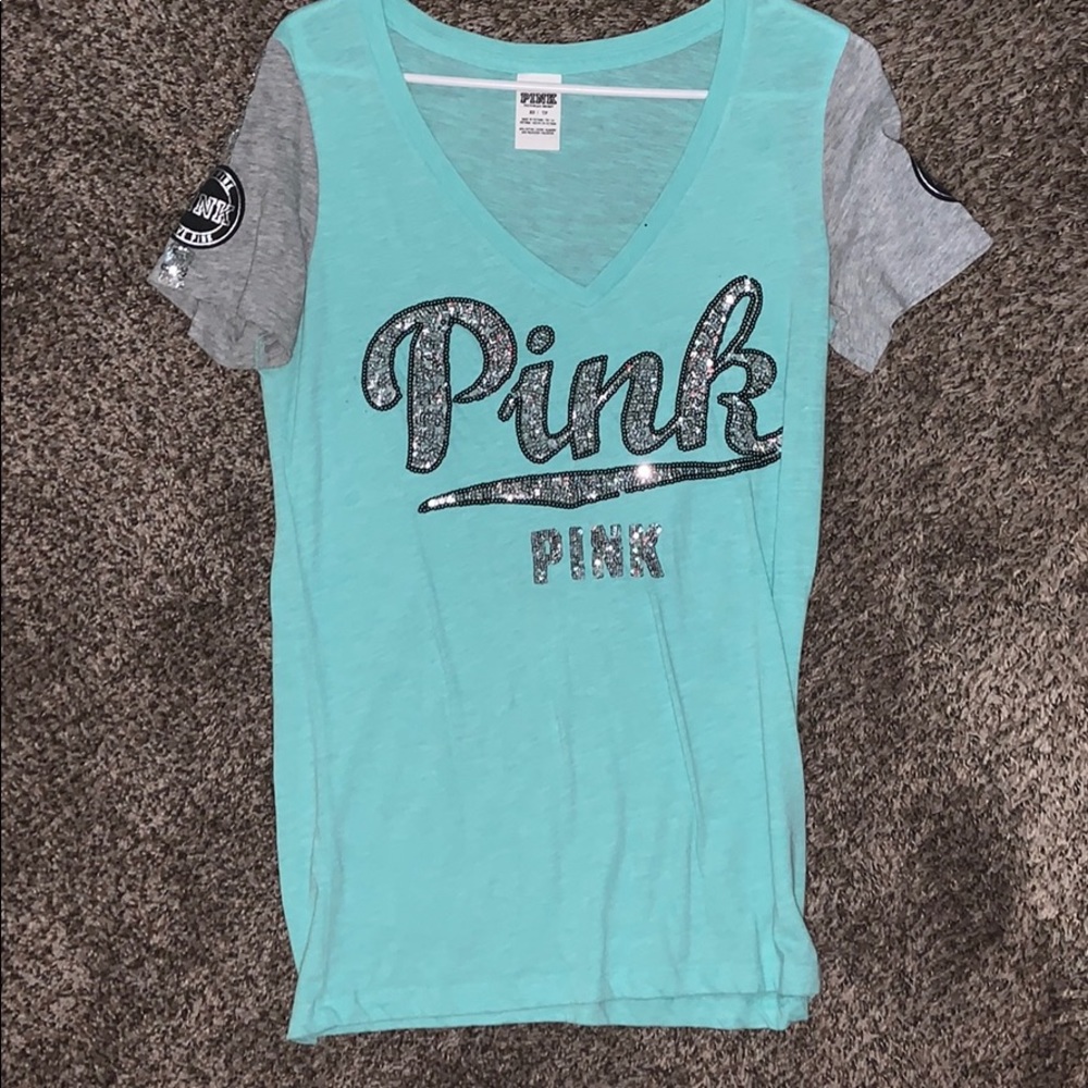Pink Tee-Shirt. Short sleeves - Picture 3 of 4